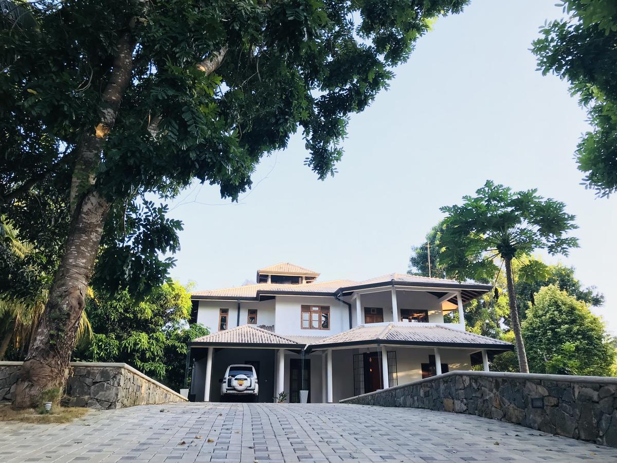 Golden Residence Anuradhapura Exterior foto